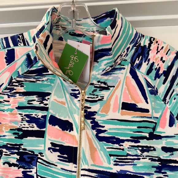 Lilly Pulitzer Popover Top NWTs - Picture 2 of 9